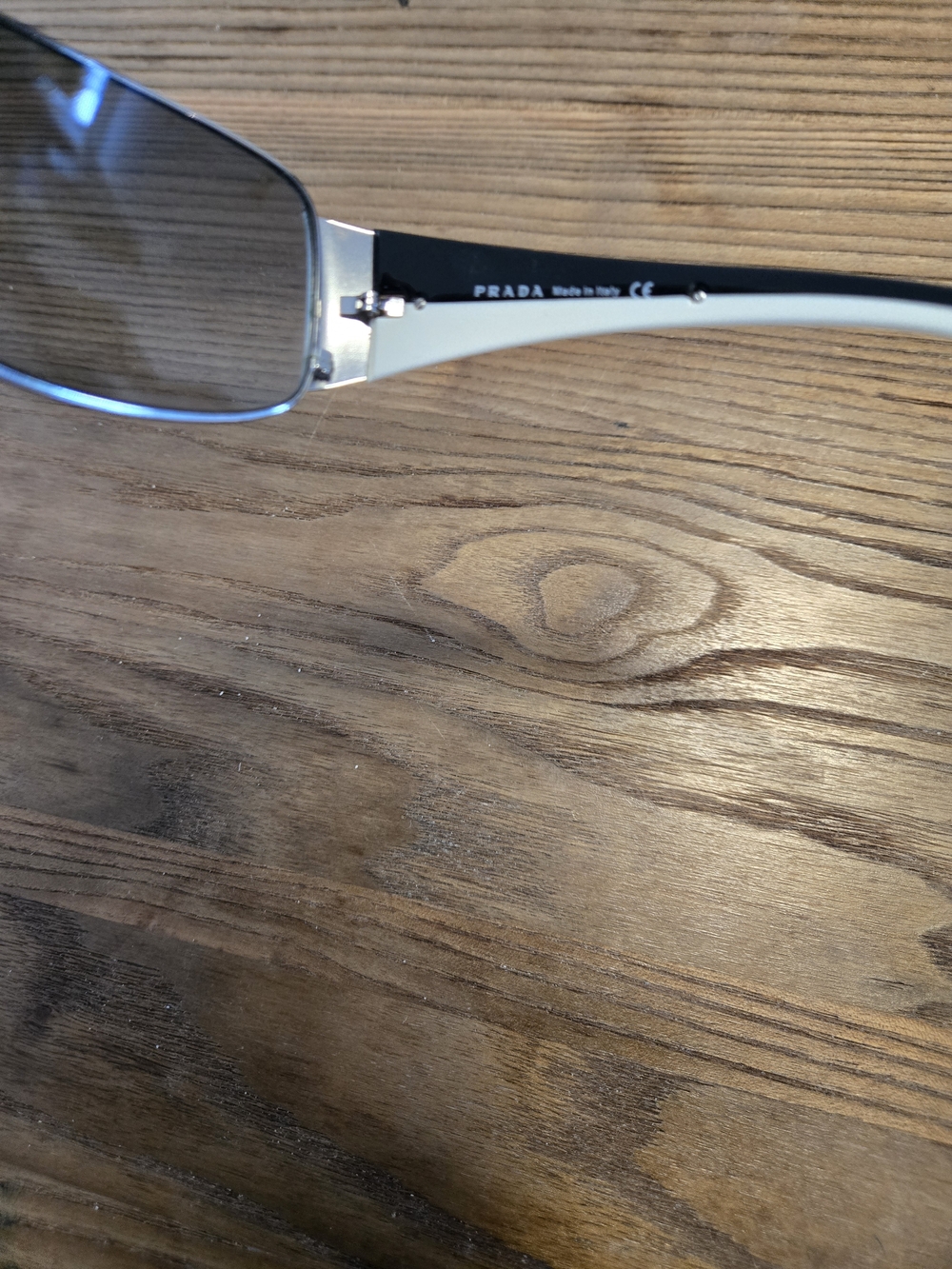 Prada Black and White Sunglasses Silver Metal Gradient - Picture 6 of 7
